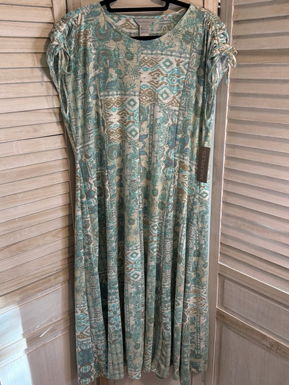 Women’s Maxi Dress Size Large Blue Green Paisley Print Ruched Sleeve Stretch NWT